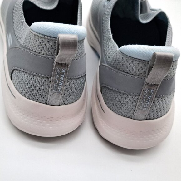 Skechers Womens Go Walk 7 Abie Sneaker - Size 11 - Picture 5 of 15